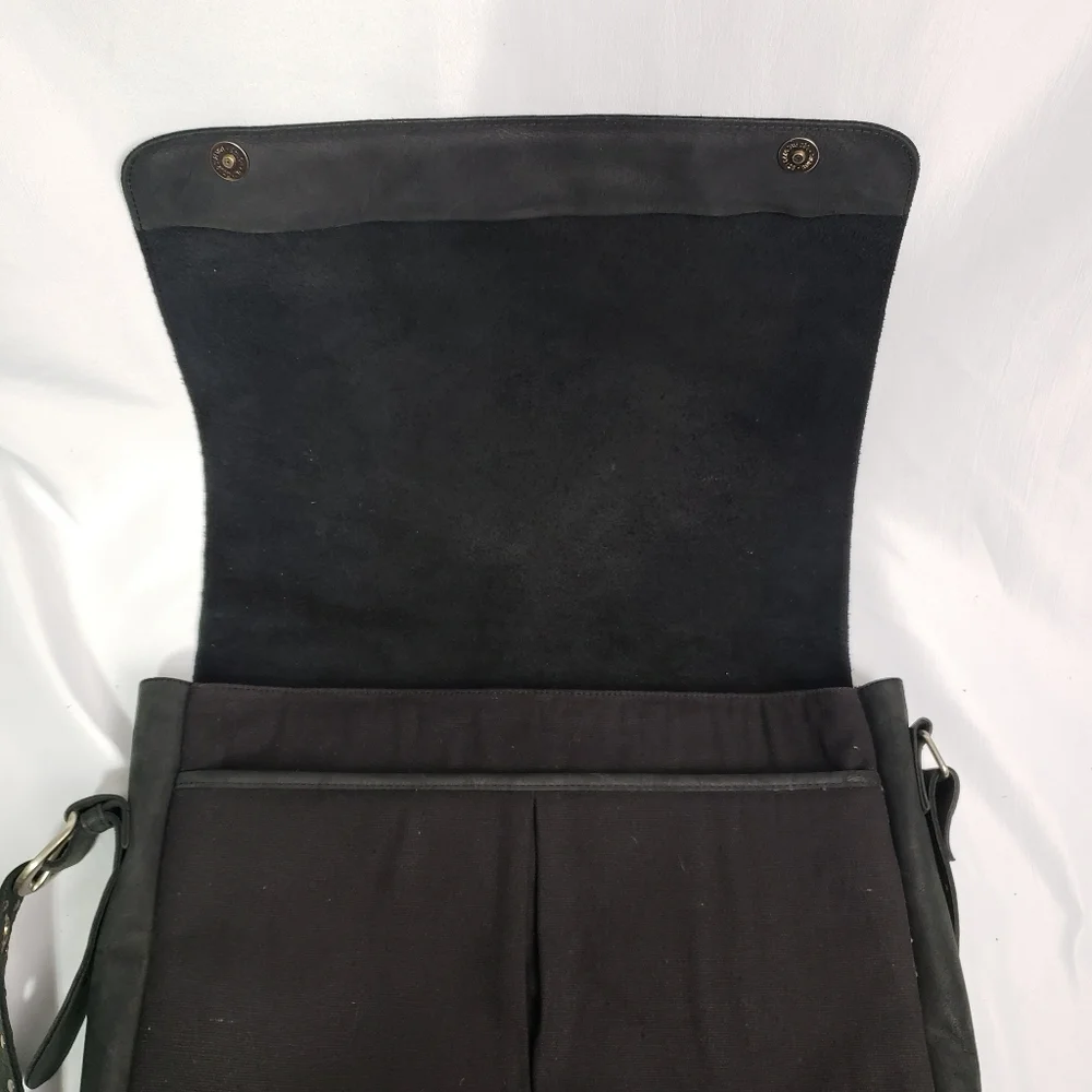 Wilsons M.Julian Leather Nubuck Messenger Crossbody Bag